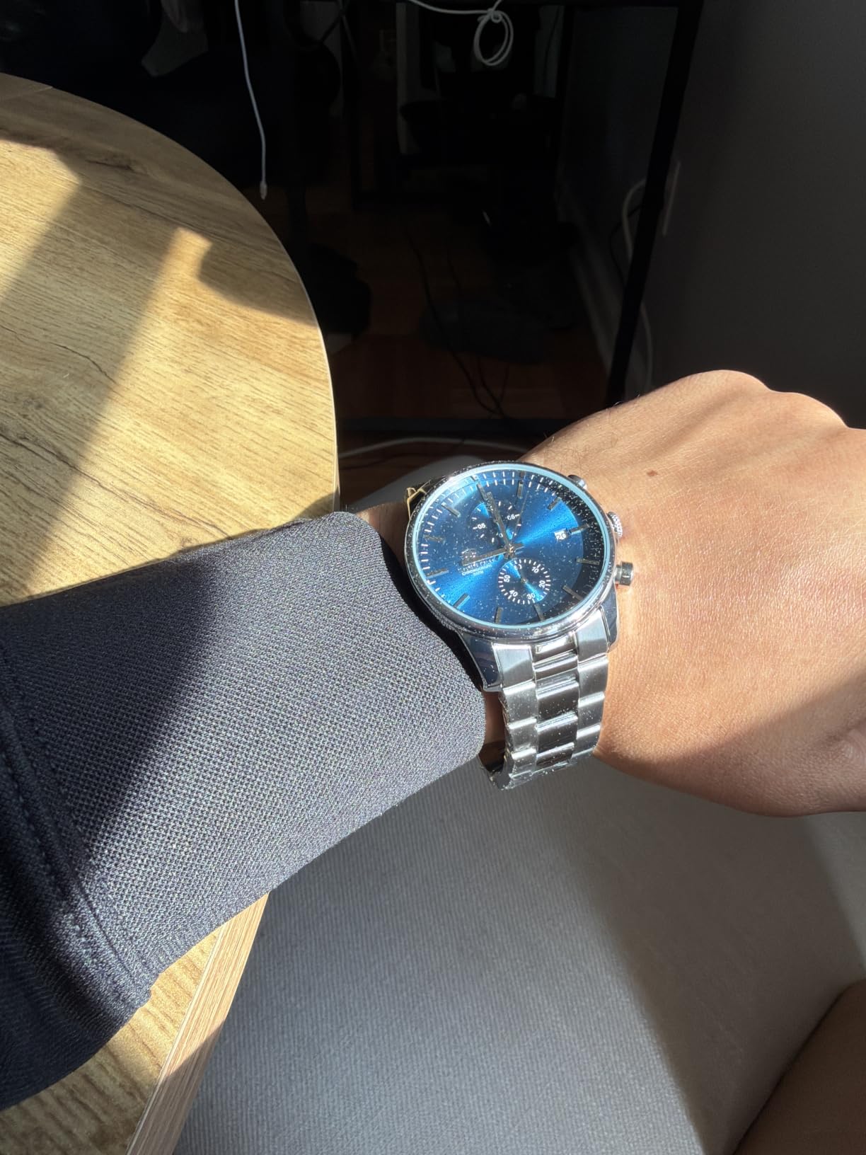 Fashion Business Mens Watches with Stainless Steel Waterproof Chronograph Quartz Watch for Men, Auto Date customer photo 2