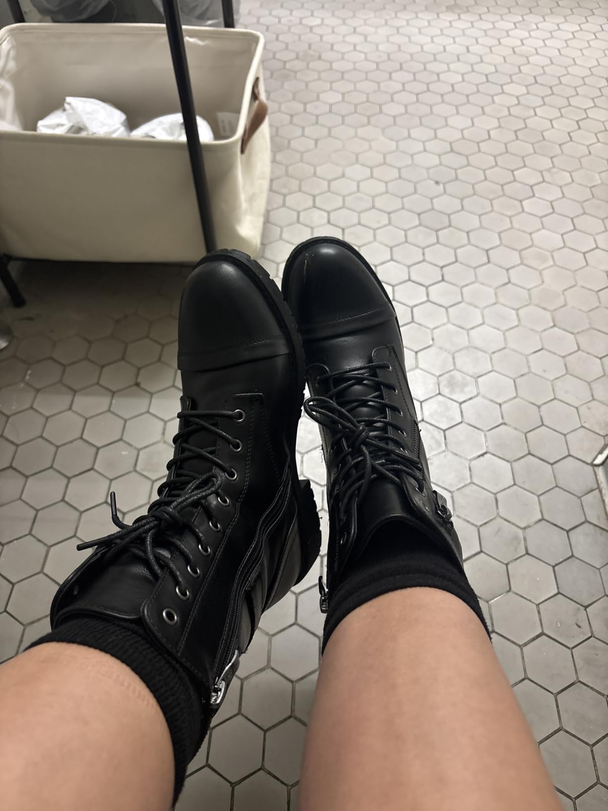 Vepose Women's Lace Up Mid Calf Combat Boots with Functional Pocket customer photo 1