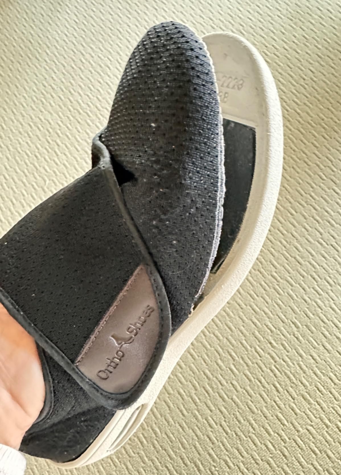 Womens Stylish Diabetic Shoes with Arch Support,Extra Wide Widths Walking Edema Sneakers Adjustable Strap Easy On/Off with 3 Pairs Insoles Replacement for Support Swollen Feet customer photo 1