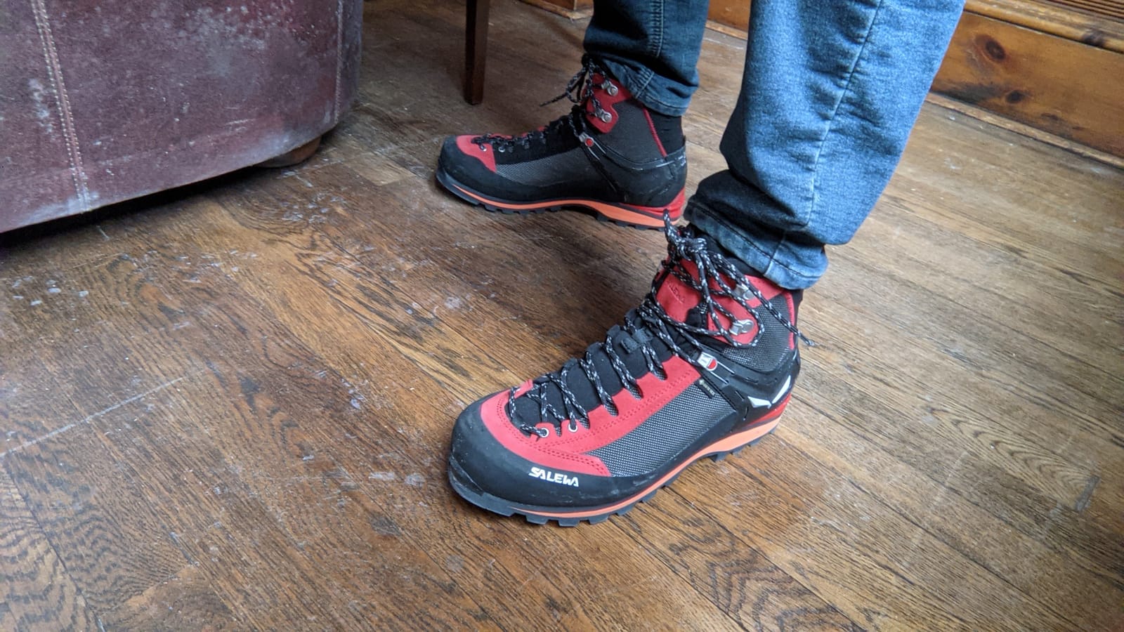 Salewa Men's Crow GTX Mountaineering Boots customer photo 2