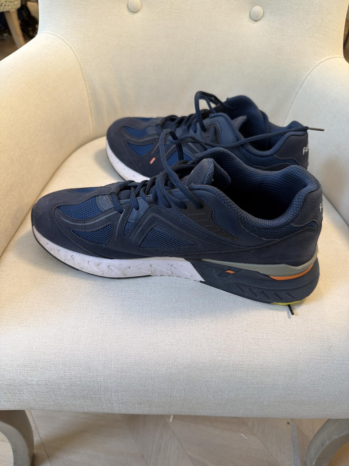 FitVille Extra Wide Walking Shoes for Men Wide Width Sneakers for Flat Feet Heel Pain Relief - Rebound Core customer photo 1