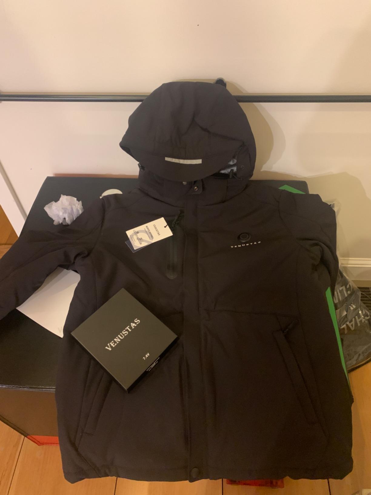 Venustas Men's Waterproof Heated Jacket with Battery & Detachable Hood customer photo 1