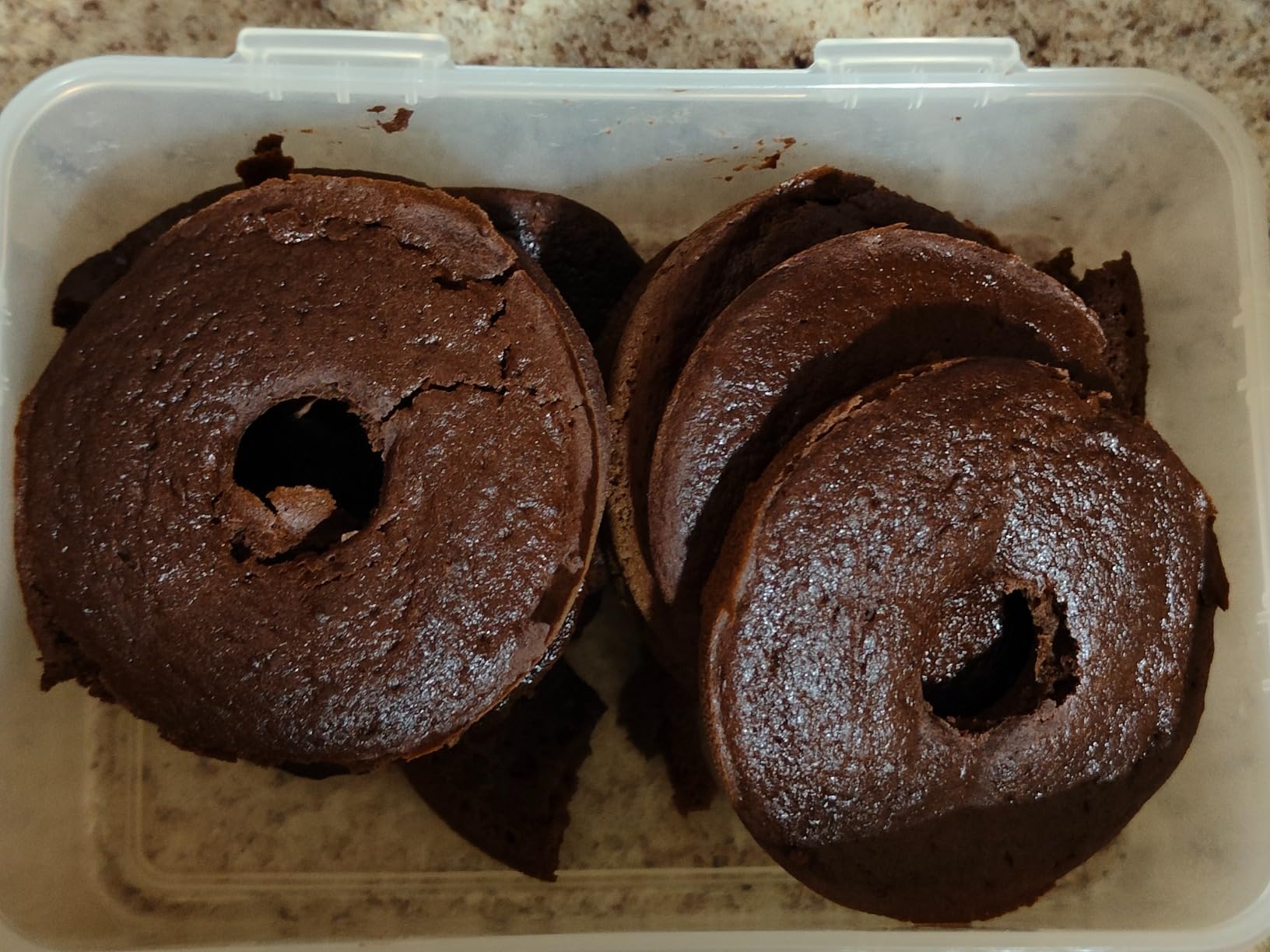Walfos Non-Stick Donut Pan For Baking-Silicone Doughnut Mold, BPA FREE, Make Perfect Donut Cake Biscuit Bagels,Dishwasher Safe, Set of 3 customer photo 1