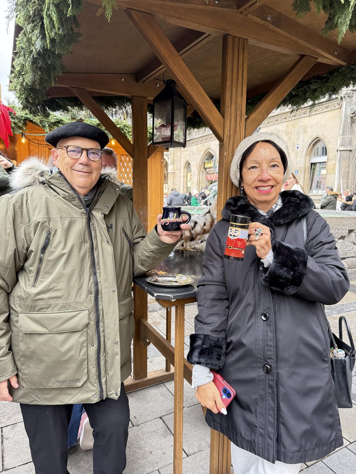 Helly-Hansen Mens Reine Parka customer photo 1
