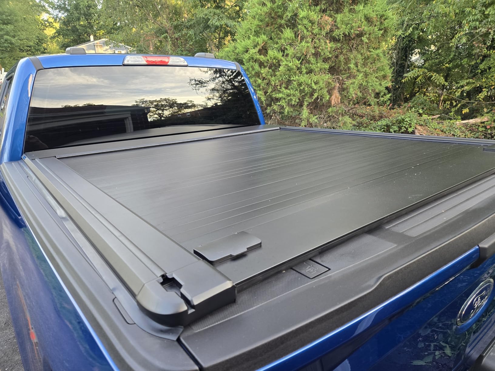 Syneticusa MR Retractable Tonneau Cover fit 2004-2026 F-150 5.5ft Bed | Hard Truck Bed Cover, 6063-T5 Aluminum, T-Slot Rails, Rack Compatible, Waterproof, lockable, 600lb Capacity, 5-Year Warranty customer photo 1