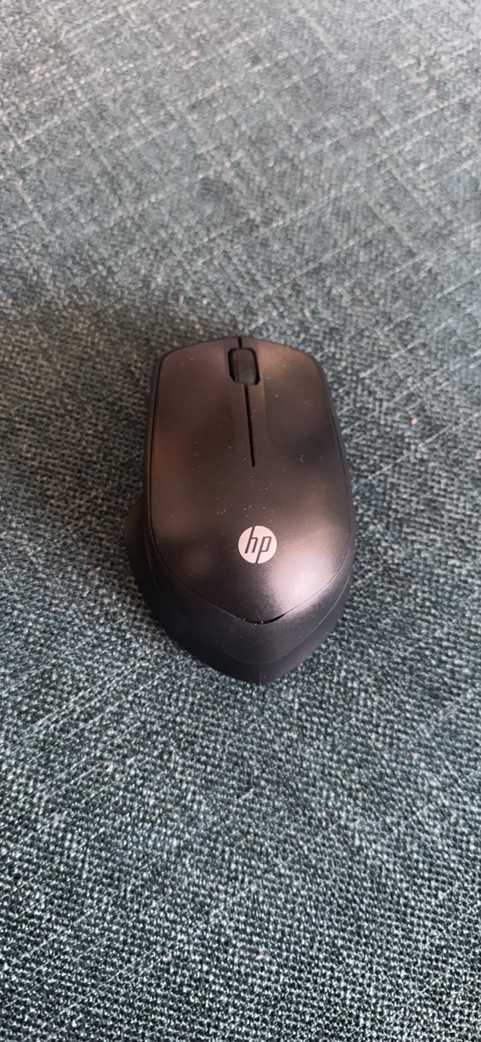 HP 280 Silent Wireless Mouse - Ergonomic, Right-Handed Design - 2.4GHz USB Wireless Connection - Multi-Surface Technology, 1600 DPI Optical Sensor - Win, Chrome, Mac OS - Up to 18-Month Battery Life customer photo 1