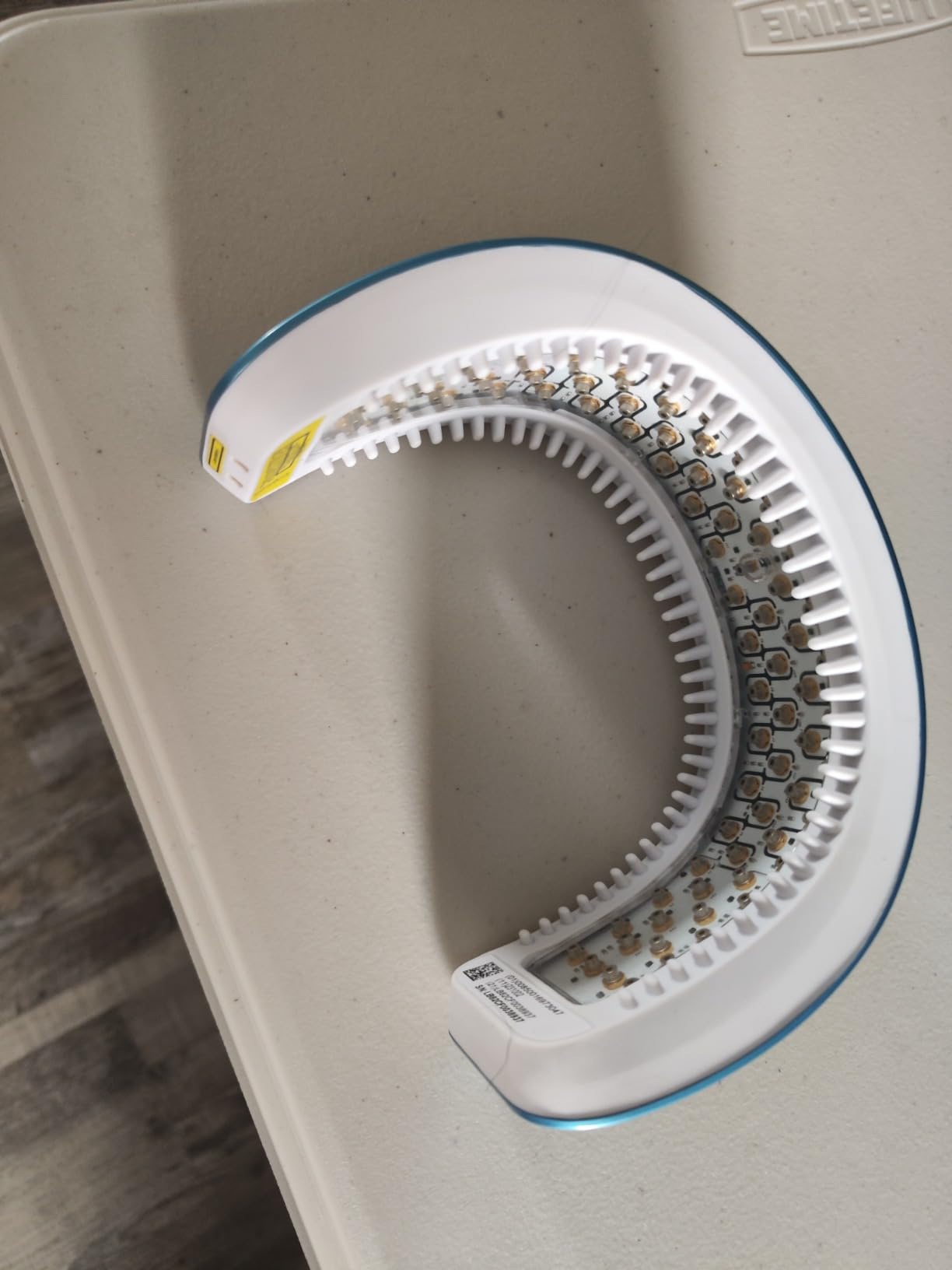 Hairmax LaserBand 82 - Hair Growth and Regrowth Treatment - Restores Natural Hair Cycle - Home-Use Medical Device With Medical Grade Lasers customer photo 2