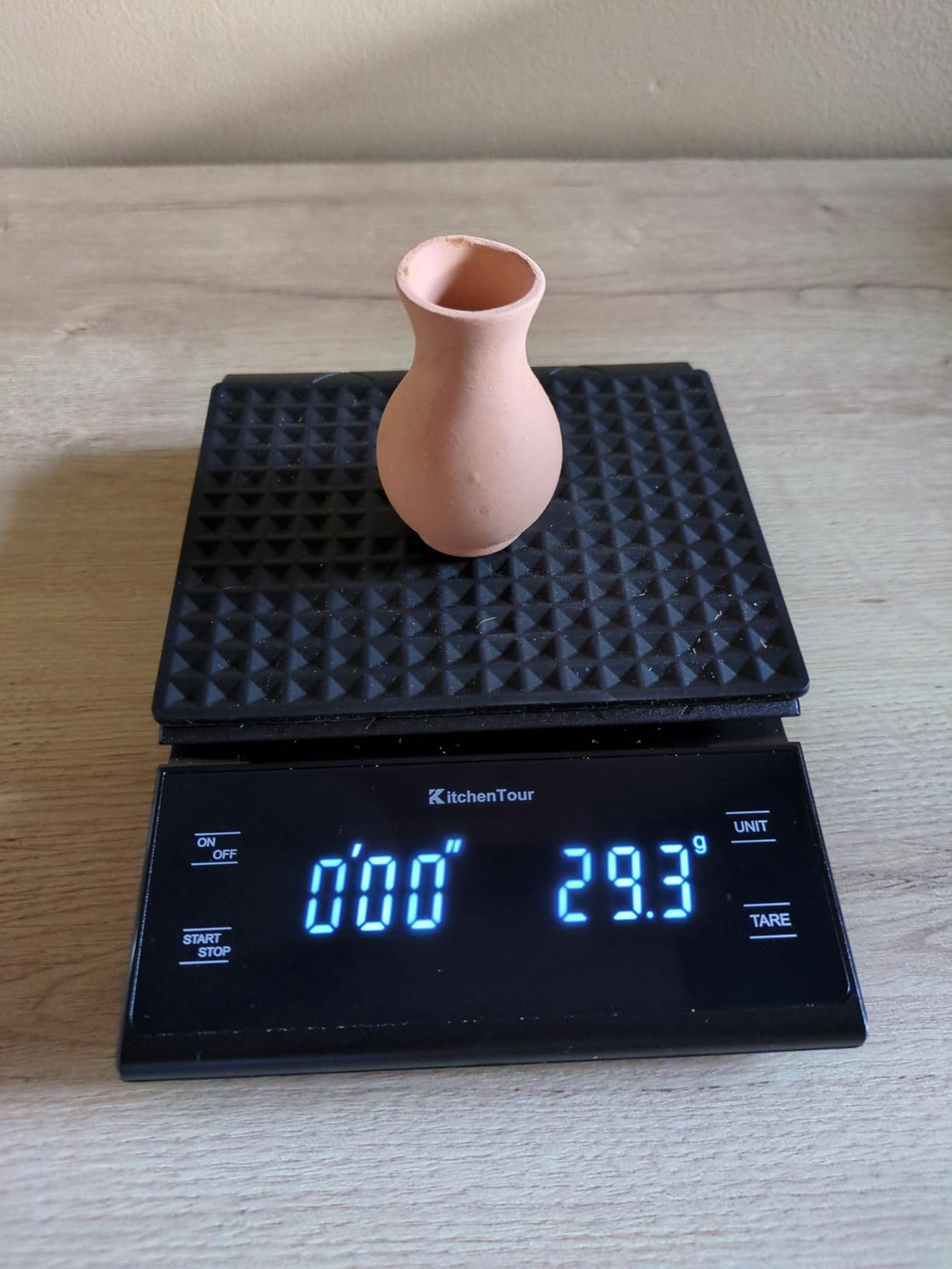 KitchenTour Coffee Scale with Timer for Brew Artisanal Java - Pour Over Scale for Slow Drip and French Press Coffee - Multifunction Kitchen Food Scale with Grams and oz customer photo 2