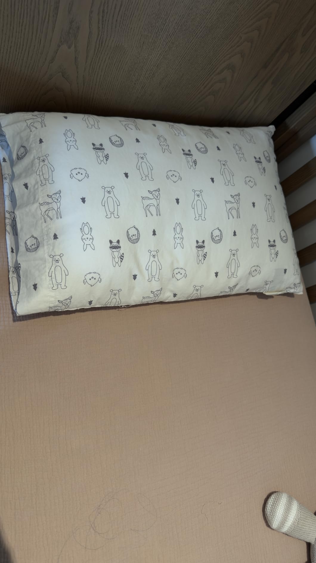 KeaBabies Organic Toddler Pillow with Pillowcase, Jumbo 14X20 (KeaFriends) customer photo 1