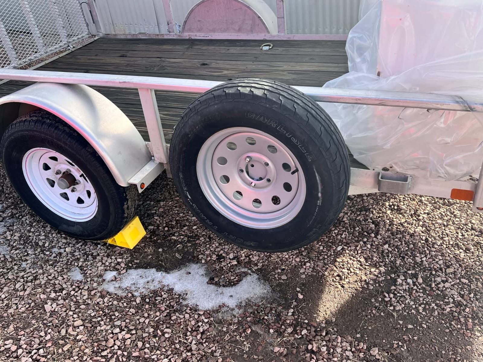 FIERYRED Trailer Spare Tire Mount,120LBS Spare Tire Carrier for Trailer,Utility Trailer and Boat, Tire Holder Bracket Fits 4 & 5 Lugs Wheels, Hold 3.94”, 4”, 4.25” and 4.72” Bolt Pattern customer photo 1