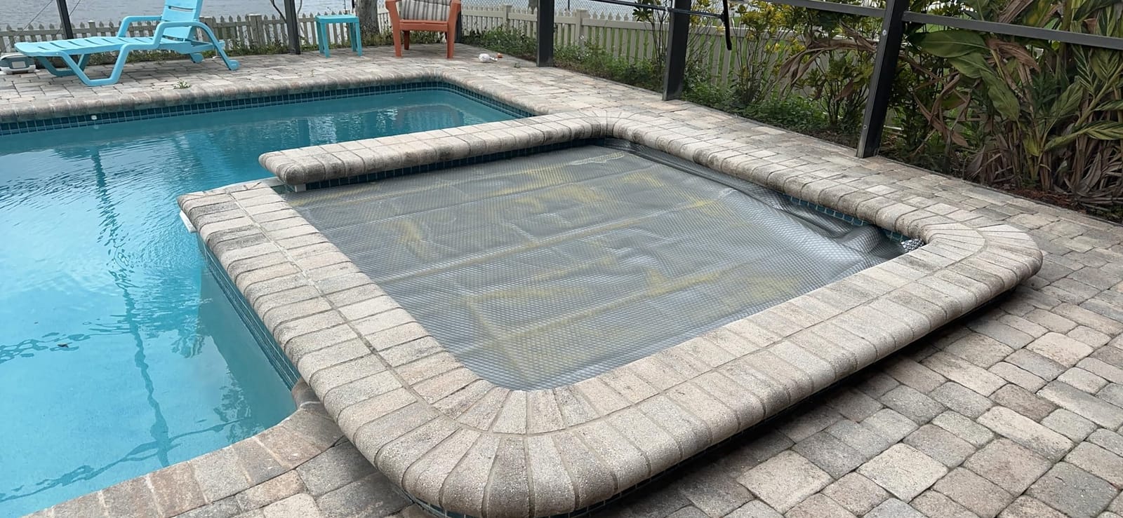 Hot Tub Bubble Blanket - 8 x 8 FT 16-Mil Square Pool Spa Solar Cover | Heavy Duty Floating Heat Retaining Thermal Blanket for Insulating Solar Heating customer photo 2