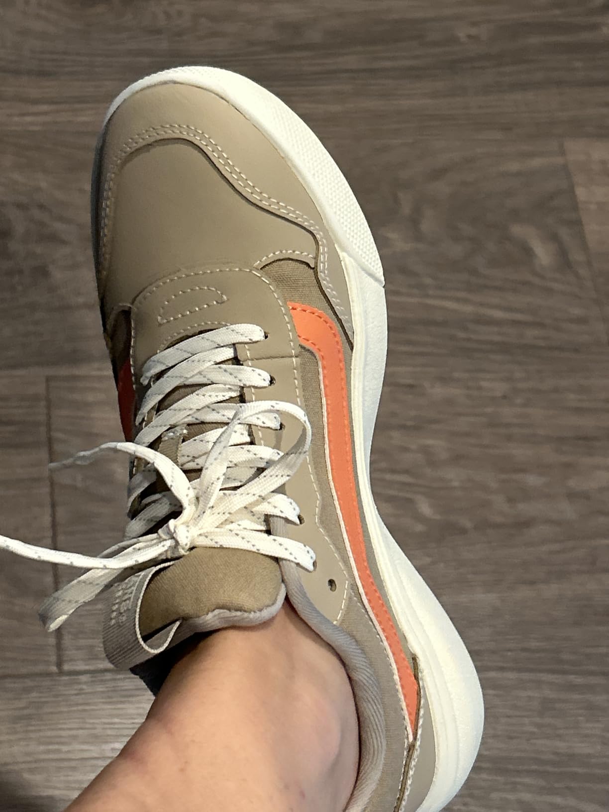 Vans Women's Range EXP Sneaker customer photo 1