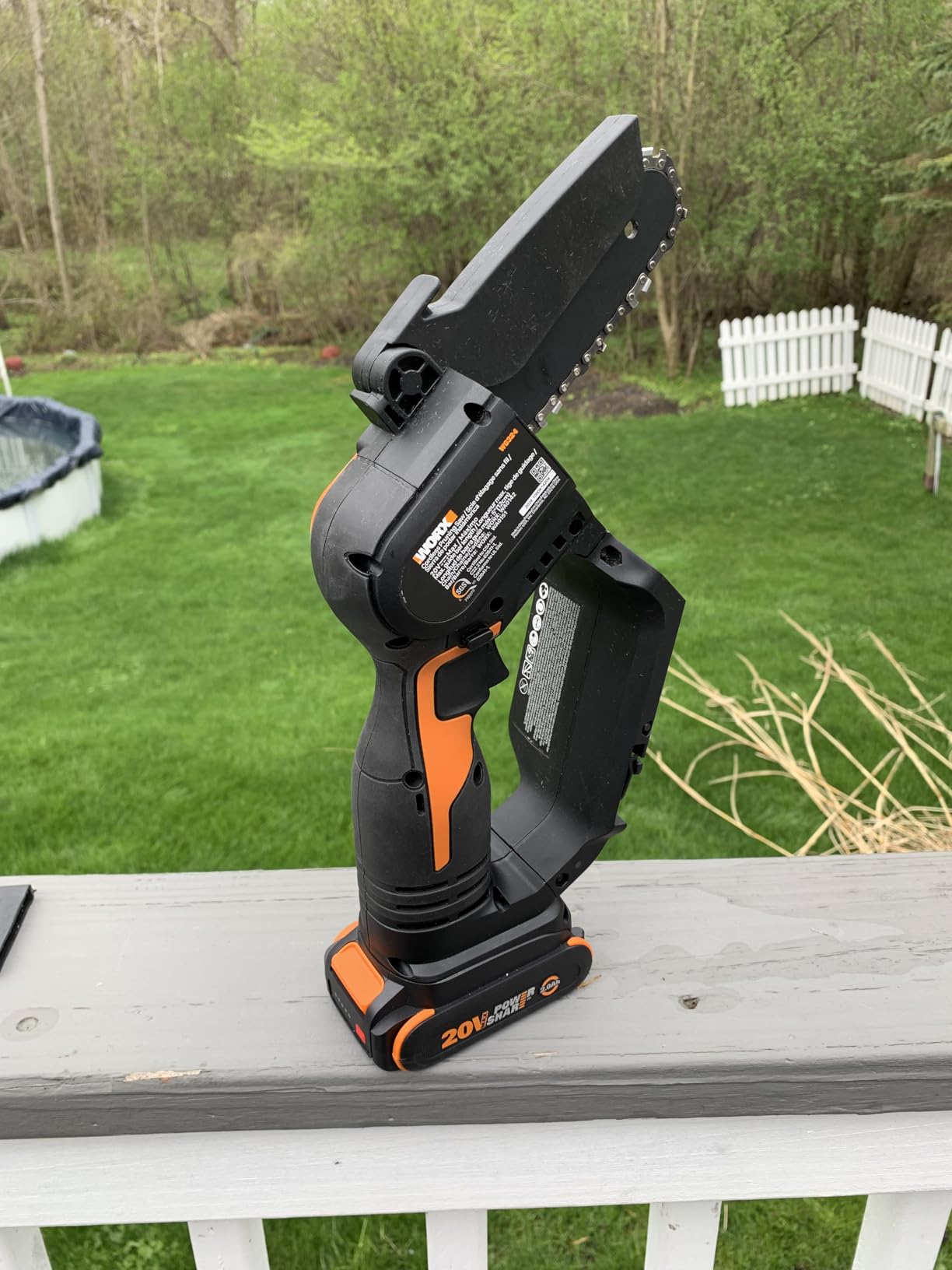 WORX Cordless Mini Chainsaw, 20V 5