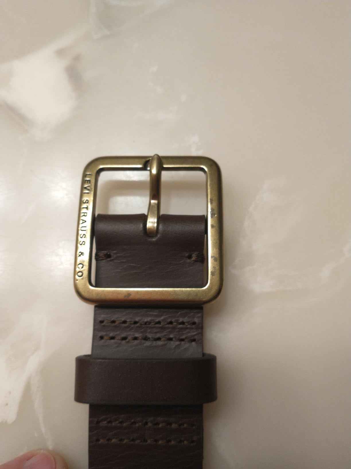 Levi's Women's Casual Leather Belt With Square Buckle - Stylish Jeans & Dress Belt (Regular & Plus Sizes) customer photo 1