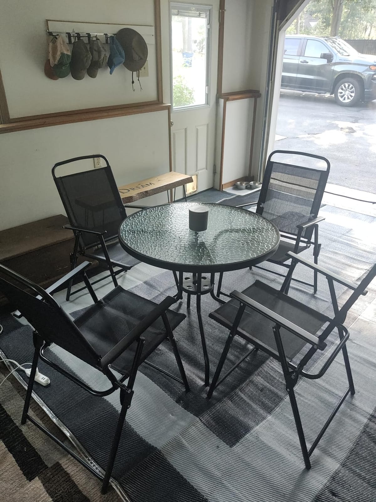 Vongrasig 6 Piece Folding Patio Dining Set,Small Metal Outdoor Garden Patio Table and Chair Set w/Umbrella for Lawn,Deck,Backyard,Black customer photo 2
