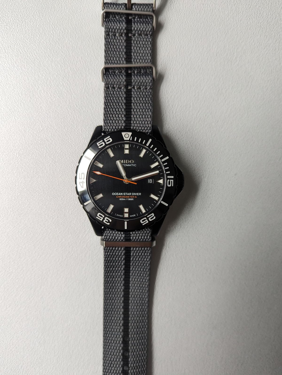 Mido Ocean Star 600 Chronometer - Swiss Automatic Watch for Men - 43.5mm Stainless Steel Case with Rotating Ceramic Bezel - Stainless Steel Bracelet with Folding Clasp and Diving Extension customer photo 2