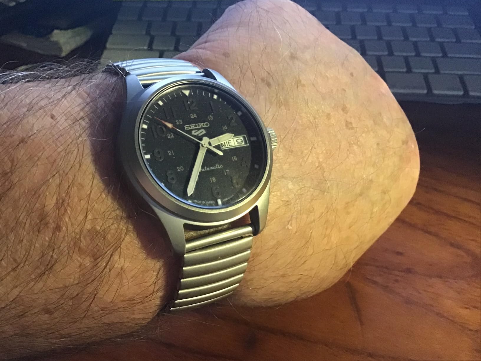 SEIKO SRPG31 Watch for Men - 5 Sports - Automatic with Manual Winding Movement, Blue-Gray Dial, Stainless Steel Case, Blue-Gray Nylon Strap, 100m Water Resistant, and Day/Date Display customer photo 2