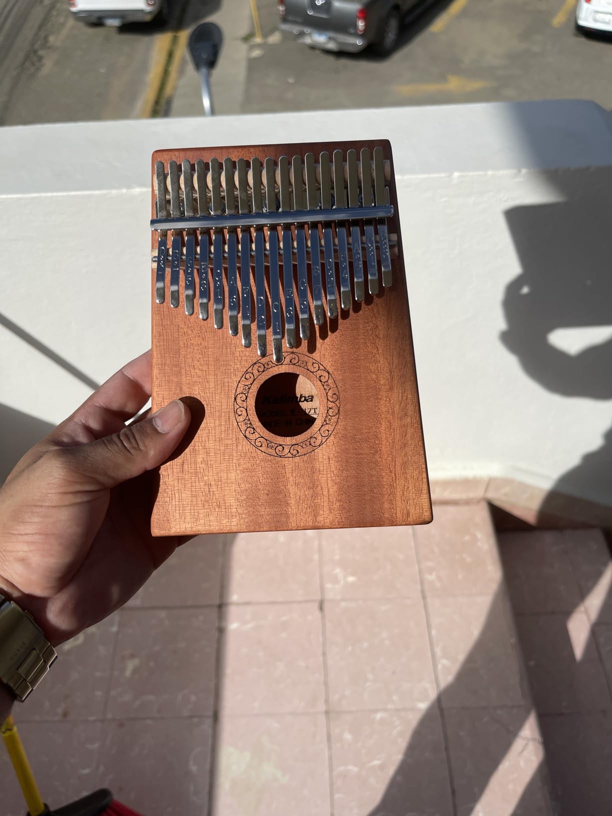 Kalimba Thumb Piano, YUNDIE Portable 17 Keys Mbira Finger Piano with Tune Hammer and Instruction,Musical Instruments Birthday Gift for Adult Beginners Professional(Brown) customer photo 1