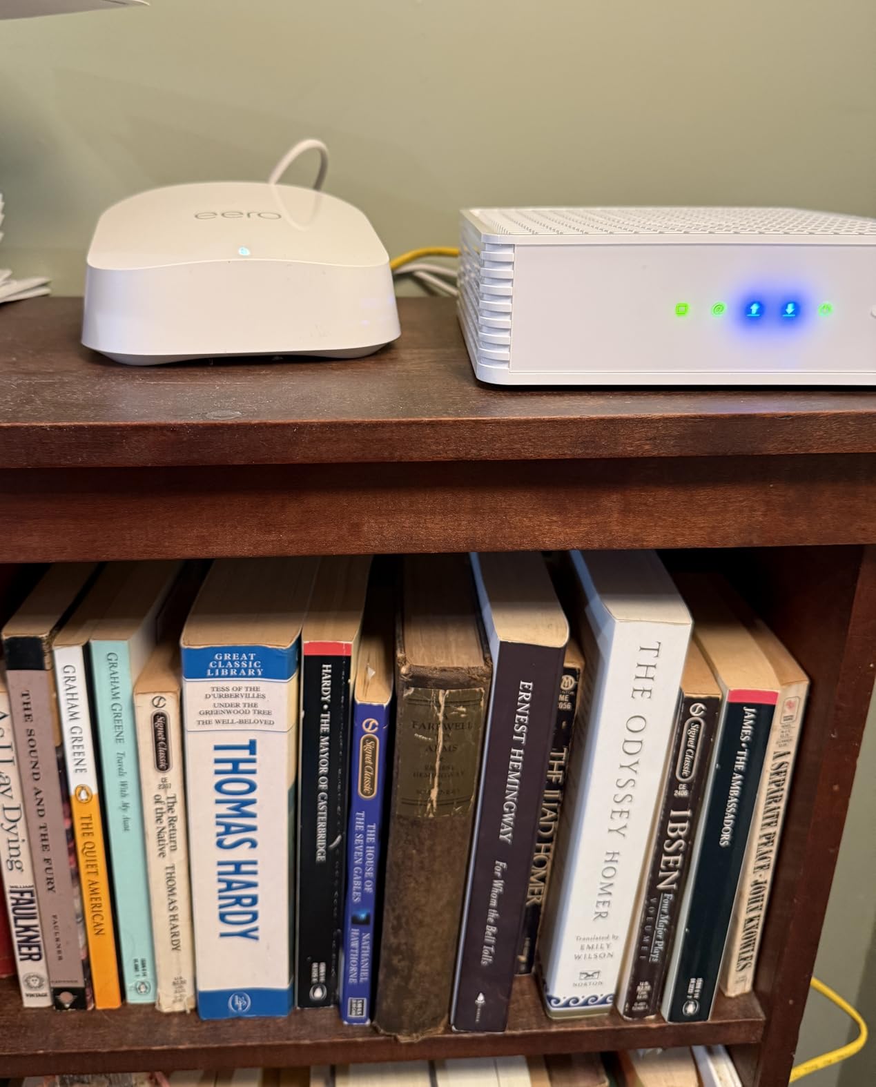 Hitron CODA DOCSIS 3.1 - Cable Internet ONLY (NOT Compatible with Fiber/DSL) | Up to 1 Gbps Cable Modem | Requires WiFi Router | Xfinity, Spectrum, Cox Certified customer photo 1