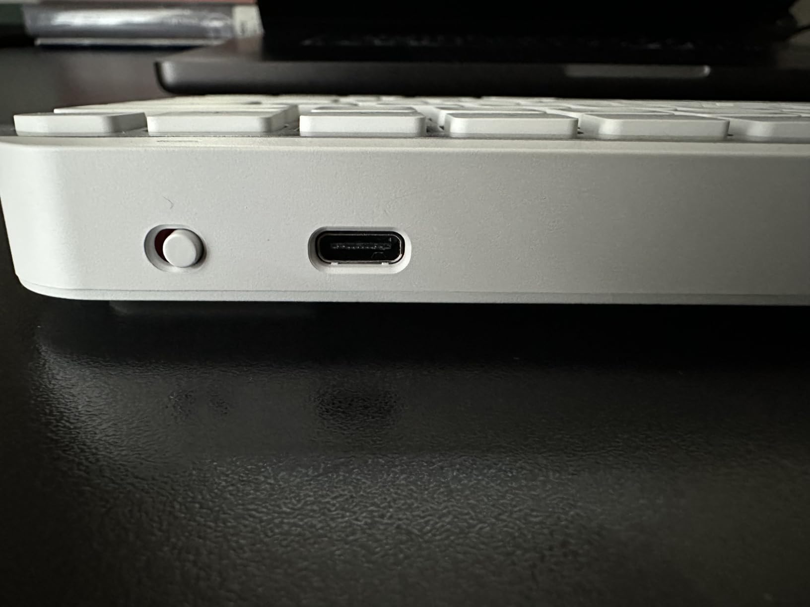 Logitech MX Keys Mini Minimalist Wireless Illuminated Keyboard - Graphite customer photo 2