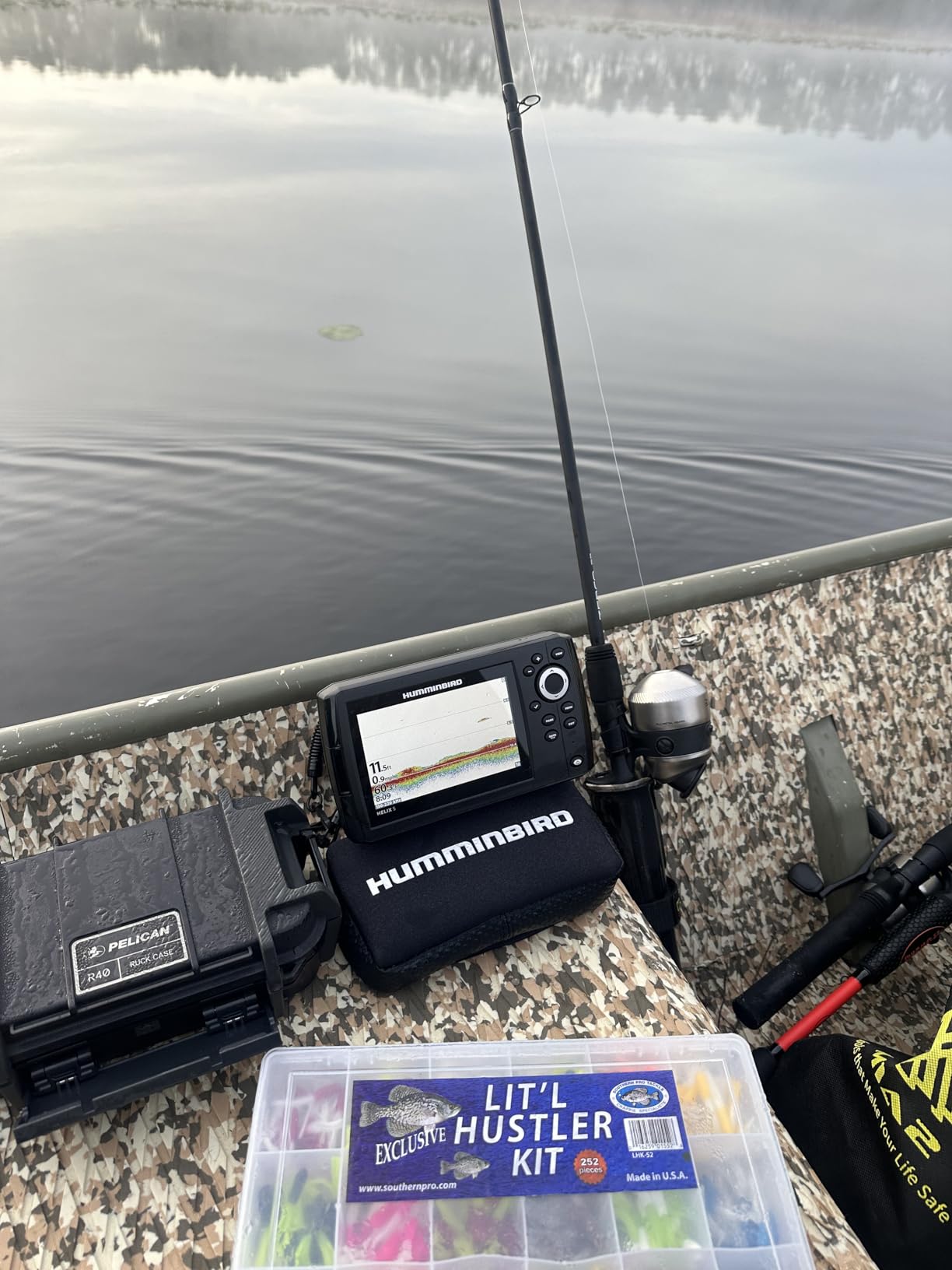 Humminbird 411660-1 Helix 5 Chirp GPS G3 Fish Finder customer photo 1