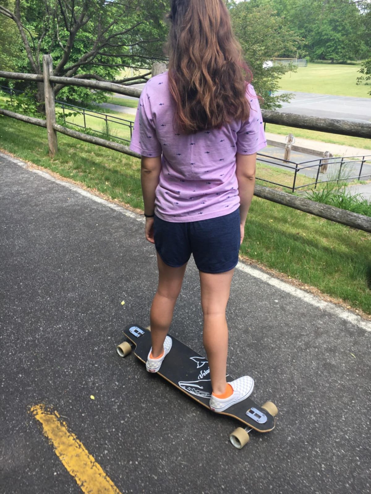 VOLADOR Urban Freeride Pro Longboard Cruiser 40inch | Canadian Maple Wood Deck & Forged Reverse Kingpin Truck | Drop Through Longboard Complete Setup for Urban Commuting customer photo 2