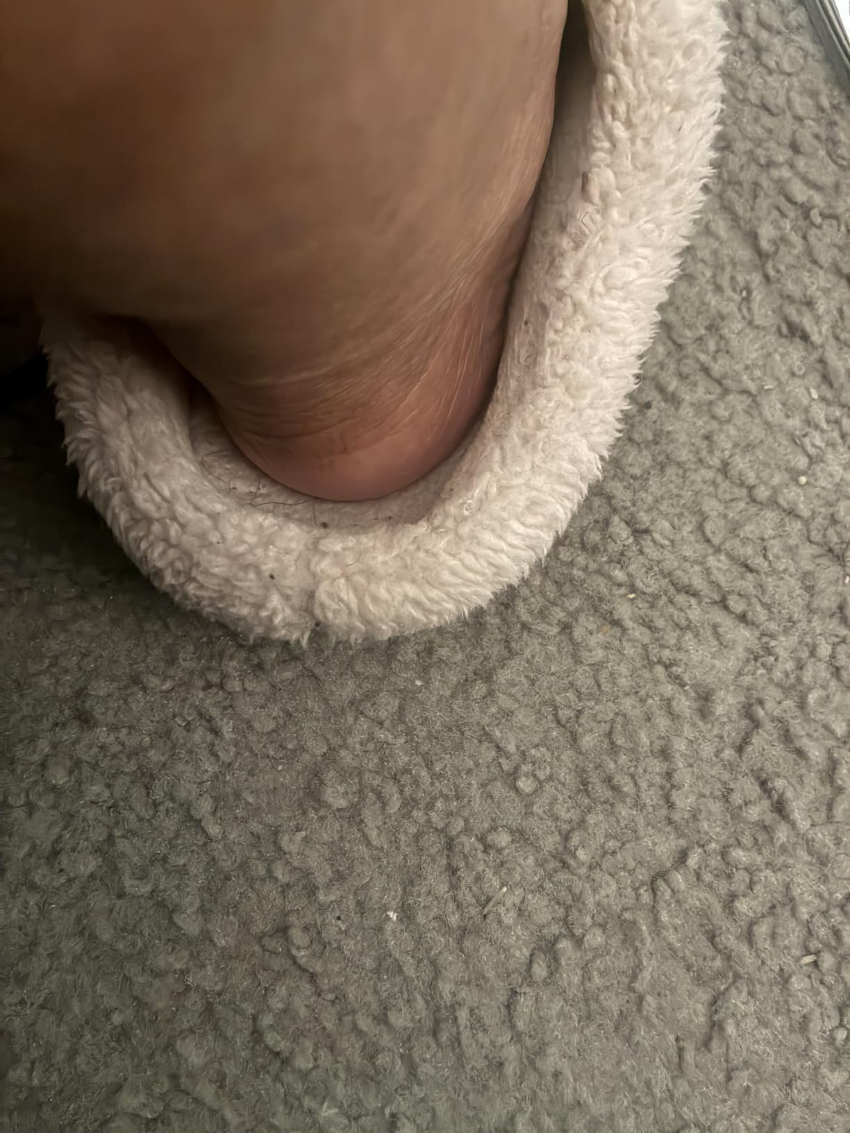 ULTRAIDEAS Women's Indoor Outdoor Slipper Memory Foam customer photo 2