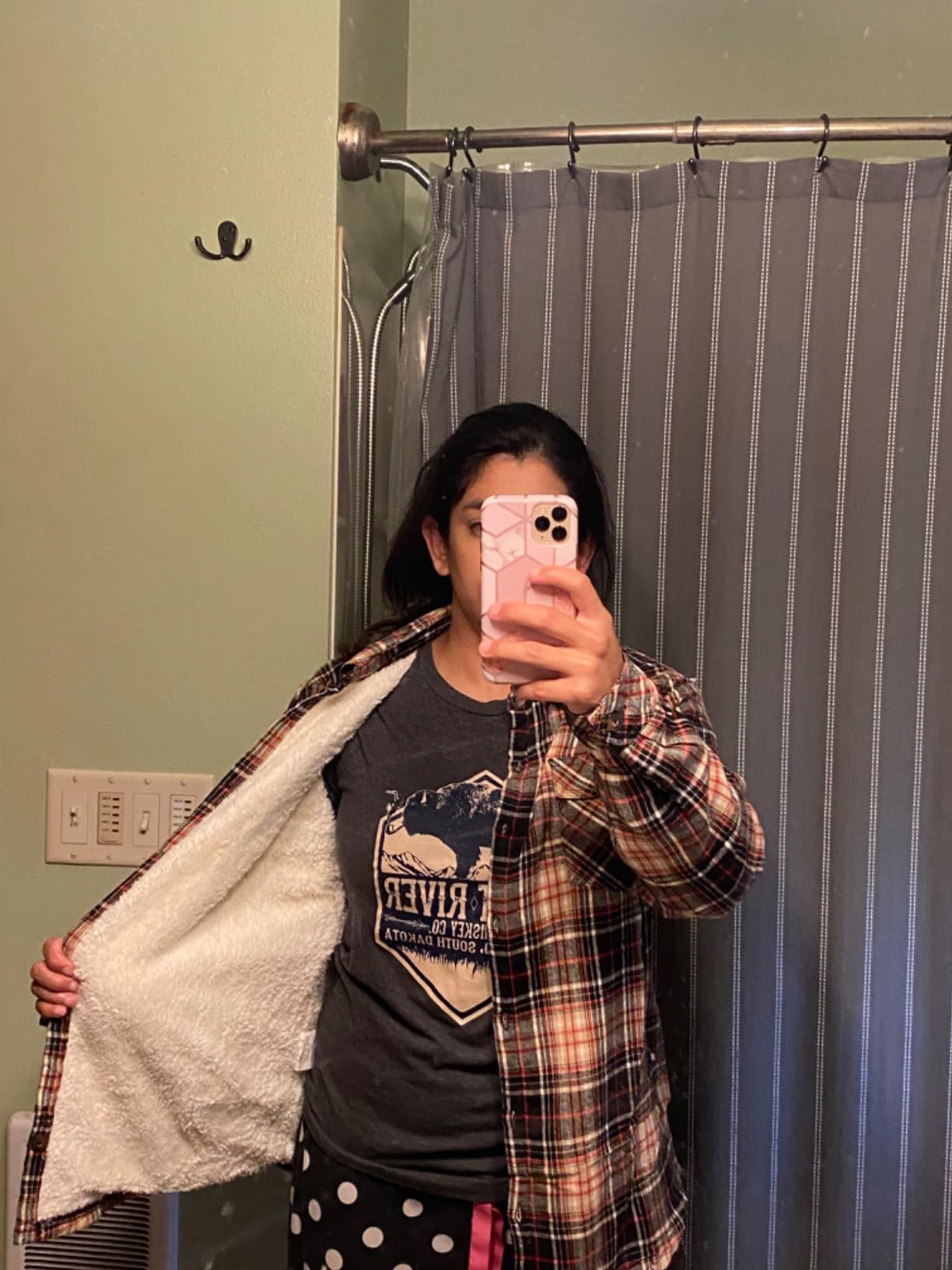 ThCreasa Womens Sherpa Lined Flannel Jacket with Hand Pockets customer photo 2