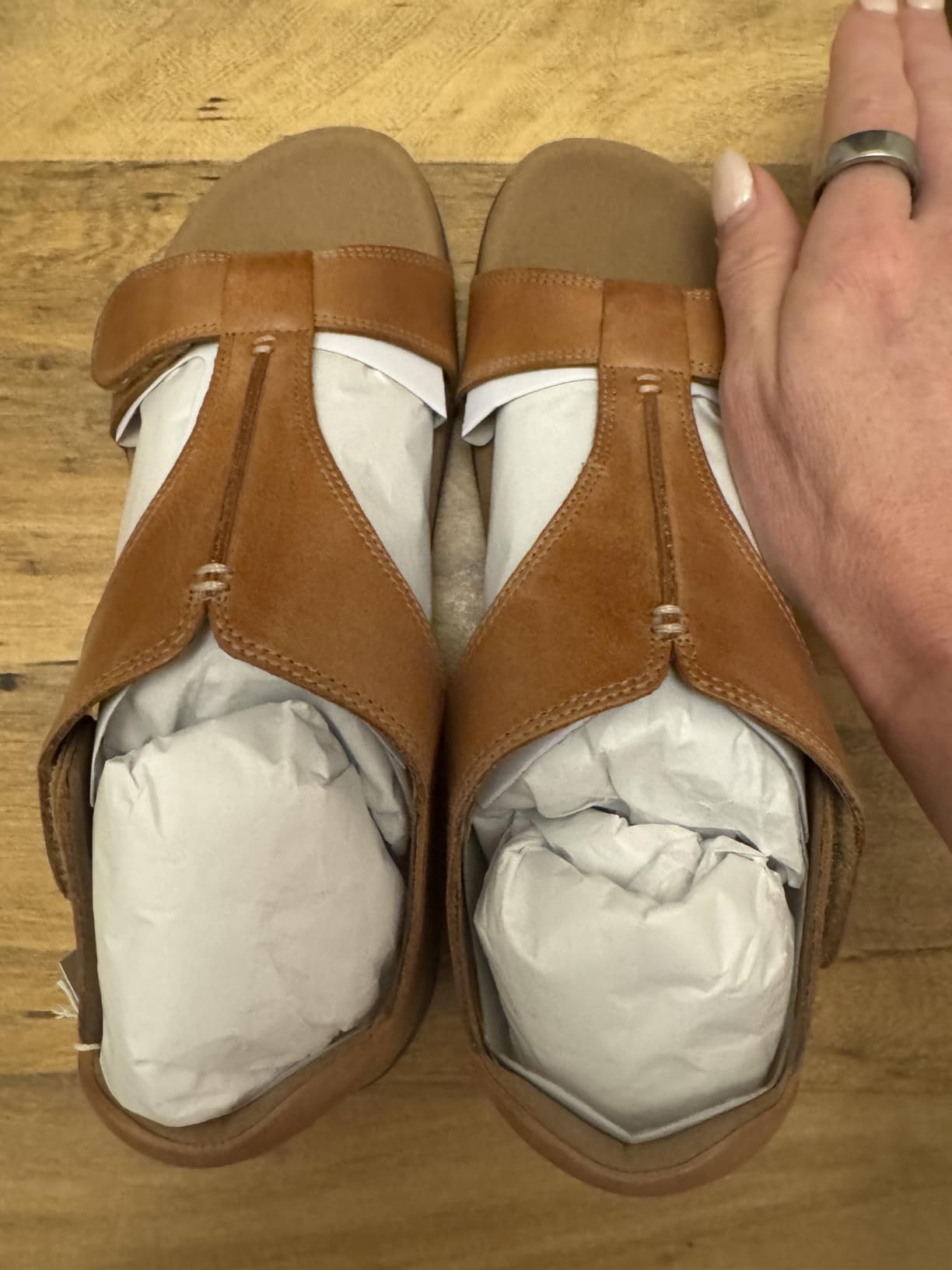 Taos The Show Premium Leather Women's Sandal - Experience Everyday Style, Comfort, Arch Support, Cooling Gel Padding and an Adjustable Fit for Exceptional Walking Comfort customer photo 1