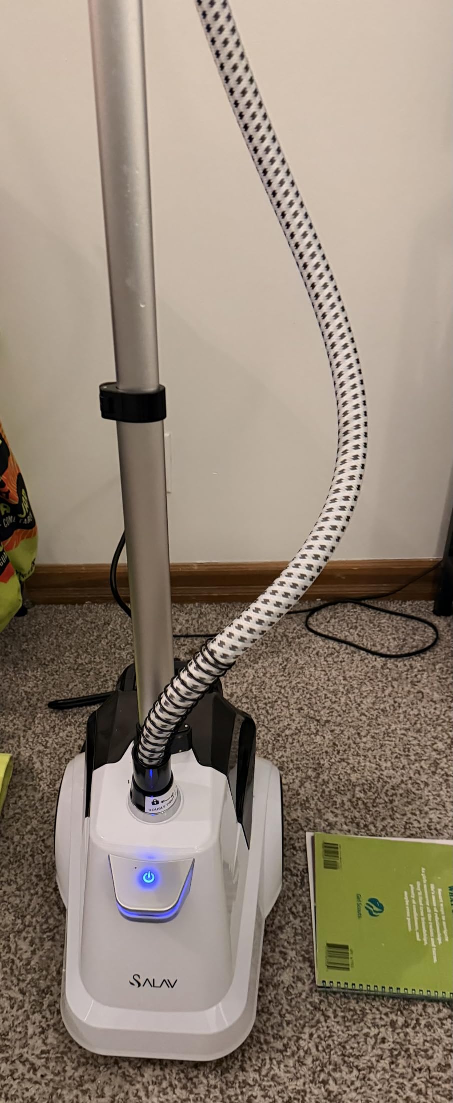SALAV Heavy Duty Commercial Full-Size Garment Steamer with Foot Pedals and Extra Large 3L (101.5 oz) Water Tank, 1800 watts of Poweful Steam (Navy) customer photo 2