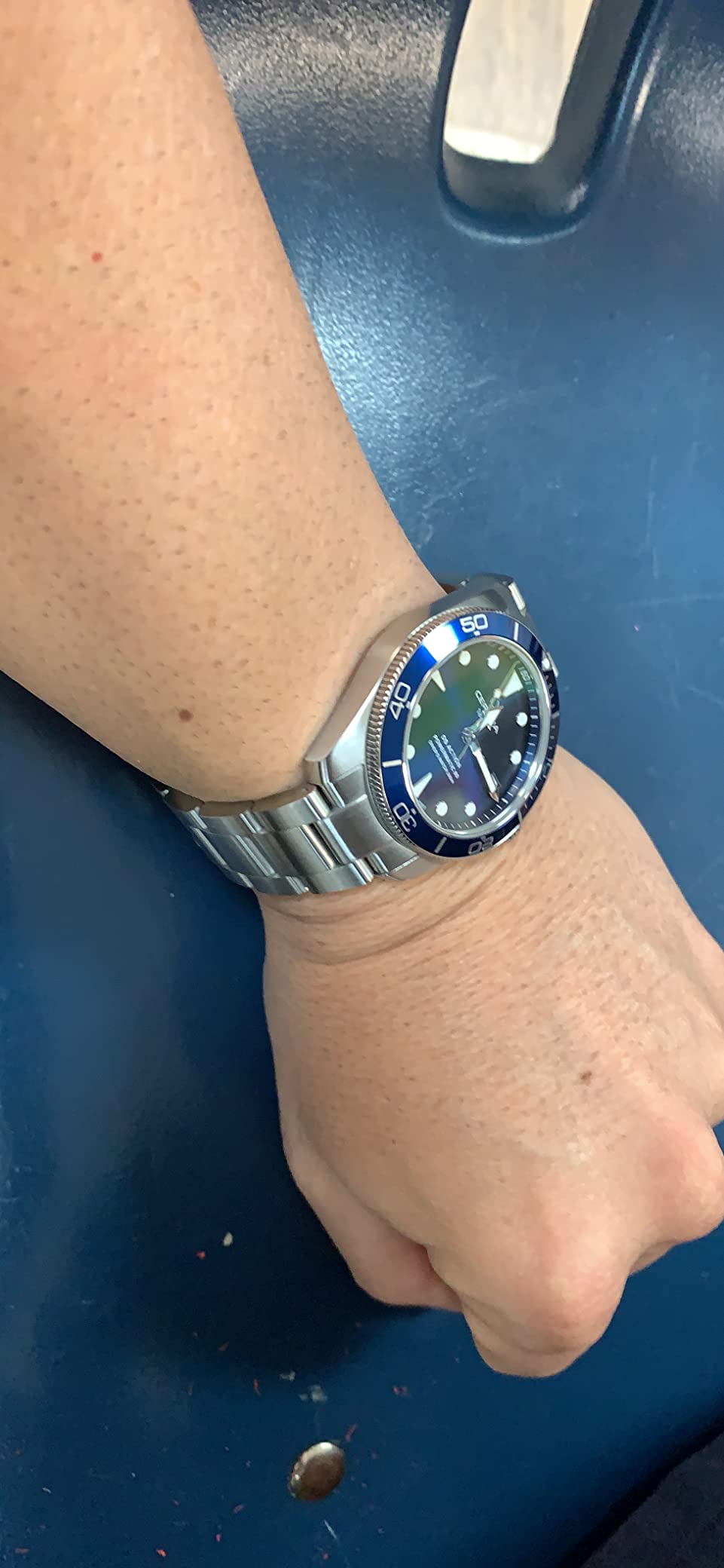 Certina, Unisex, DS ACTION Diver 38mm, Stainless Steel, Swiss Automatic, Diving Watch, C0328071104100 customer photo 2