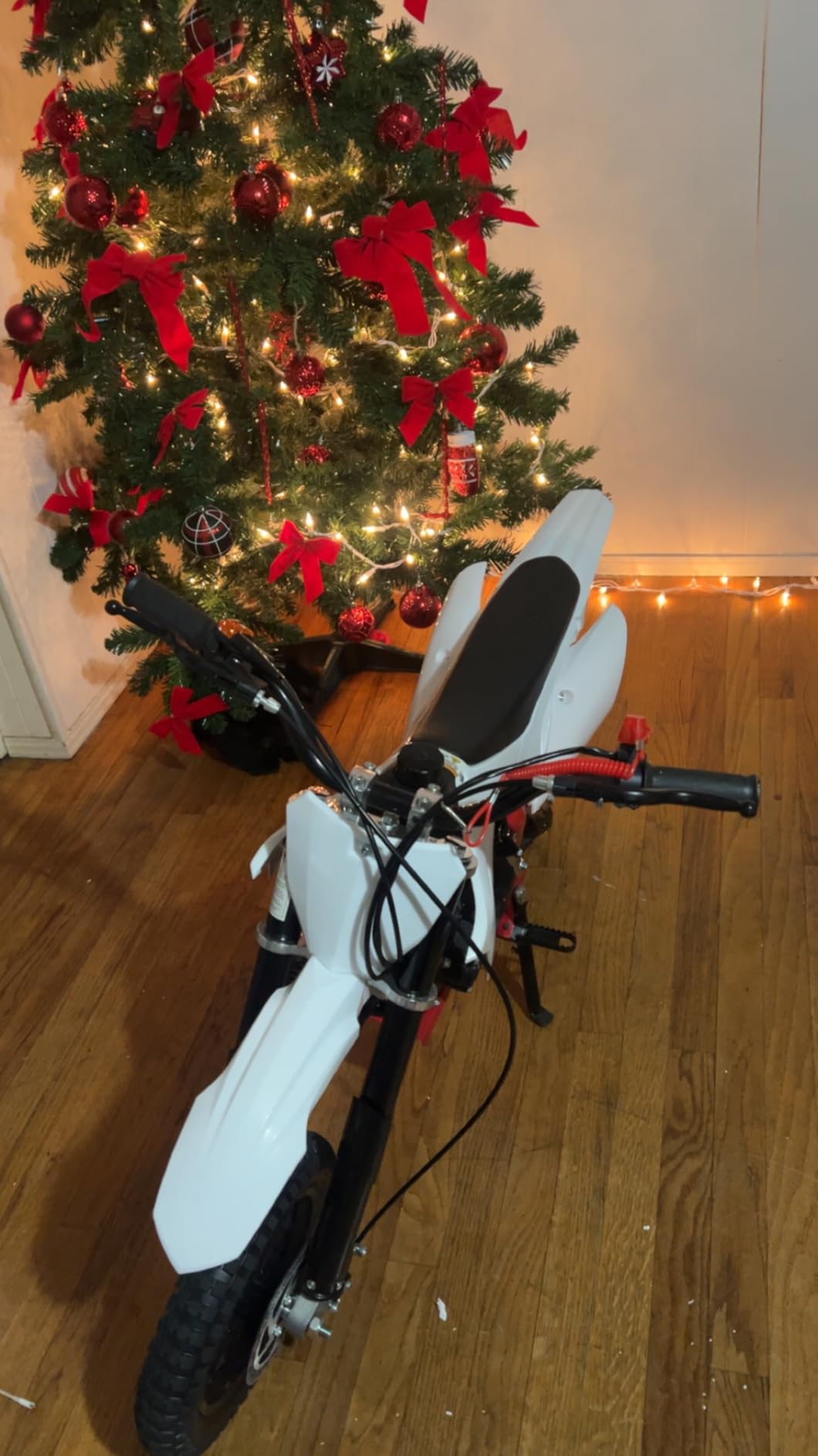 MotoTec Villain 52cc 2-Stroke Kids Gas Dirt Bike Red customer photo 1