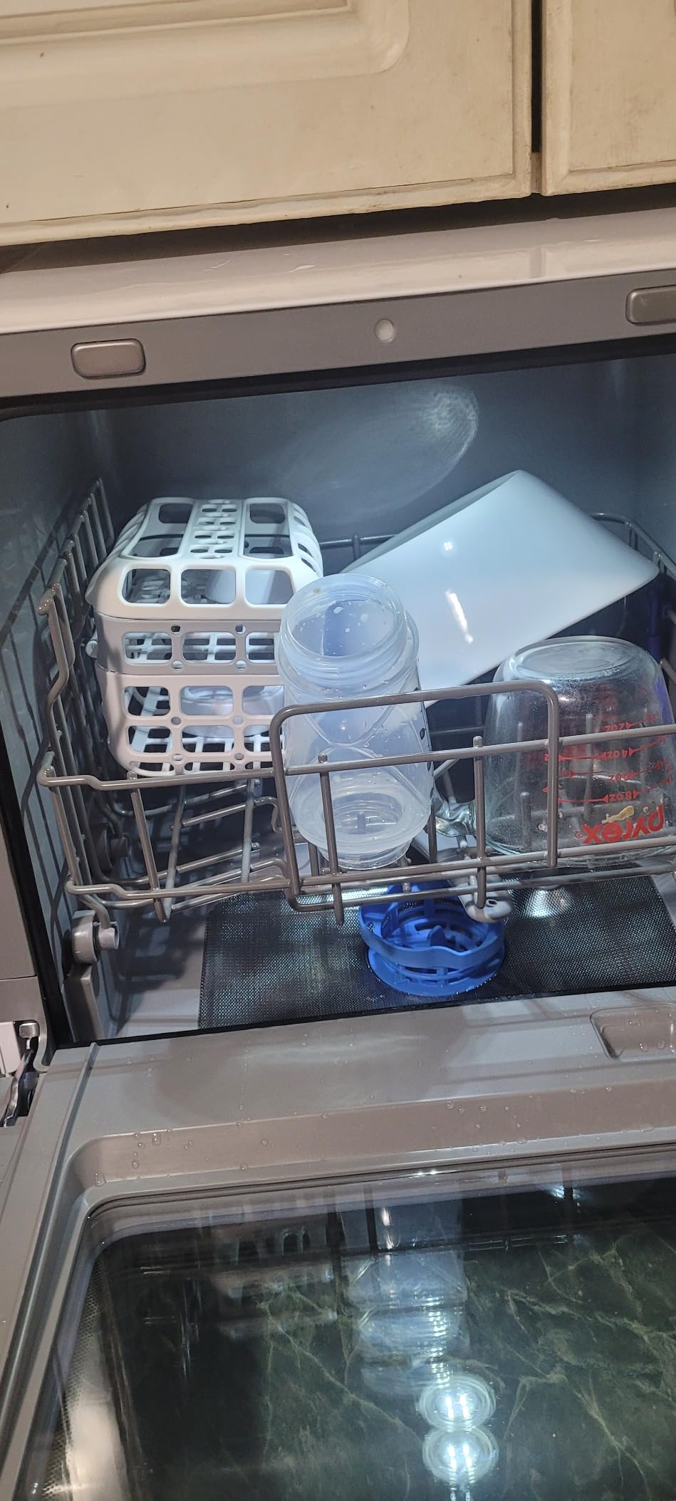 COMFEE' Portable Mini Dishwasher Countertop with 1.32Gal Built-in Water Tank for Apartments& RVs, No Hookup Needed, 6 Programs, 360° Dual Spray, 162℉ High-Temp& Air-Dry Function customer photo 2