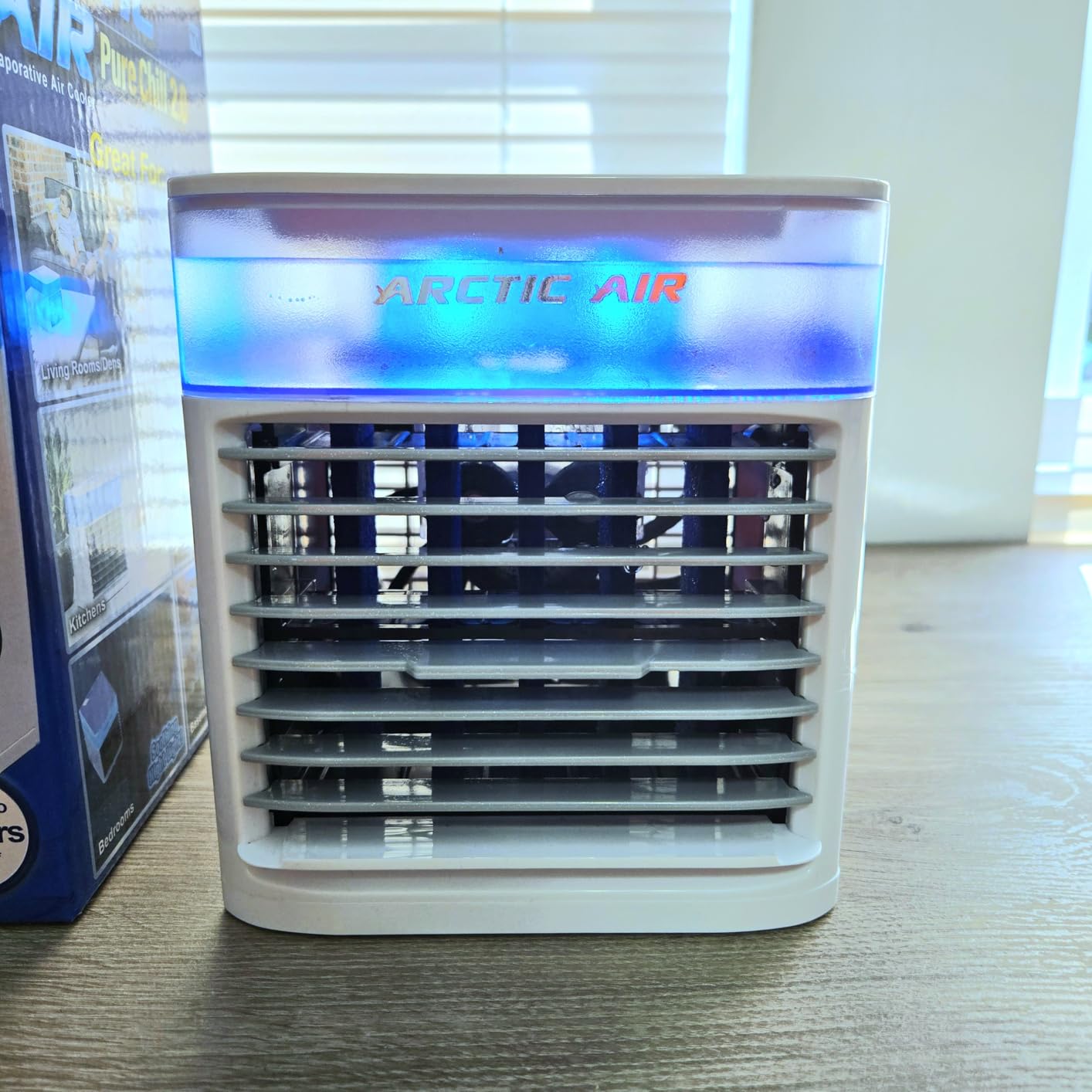 Arctic Air Pure Chill 2.0 Evaporative Air Cooler by Ontel - Powerful, Quiet, Lightweight and Portable Space Cooler with Hydro-Chill Technology For Bedroom, Office, Living Room & More,Blue customer photo 2