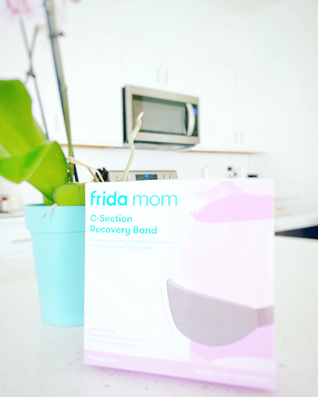 Frida Mom C-Section Hot & Cold Therapy Belly Binder, C-Section Recovery Must Have Belly Band, Incision Protector, for Post-Op & Swelling, Postpartum Essentials, After Birth Brace, Abdominal Binder customer photo 1