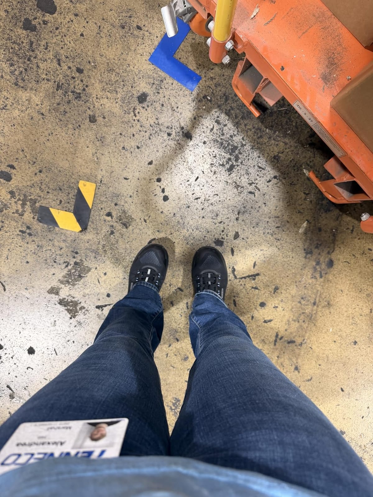 KEEN Utility Women's Vista Energy Low Height Sneakers Composite Toe Industrial Work Shoes customer photo 1