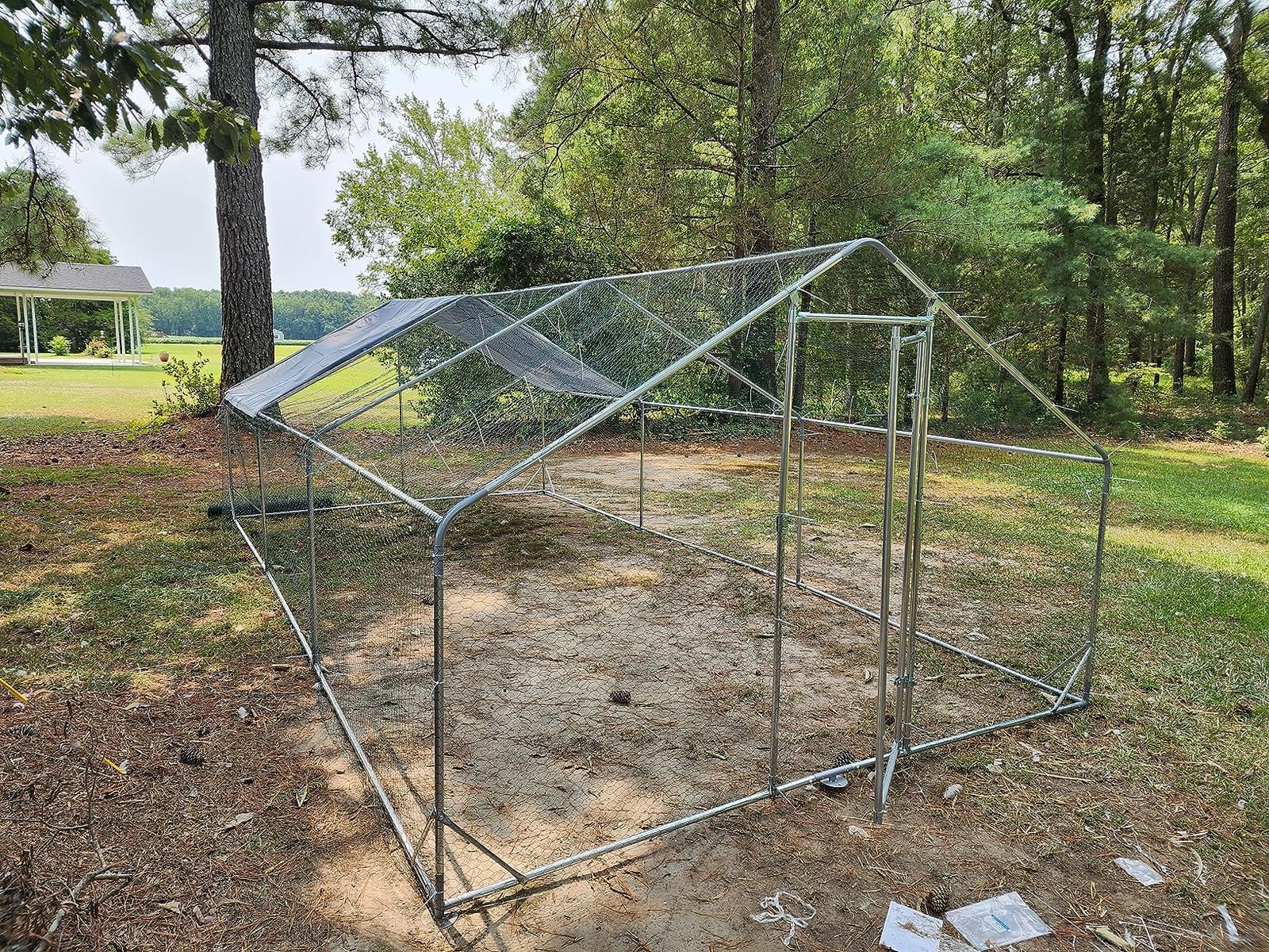 PawHut Large Chicken Coop w/Waterproof Anti-UV Cover 9.8' x 19.7' x 6.6' customer photo 2