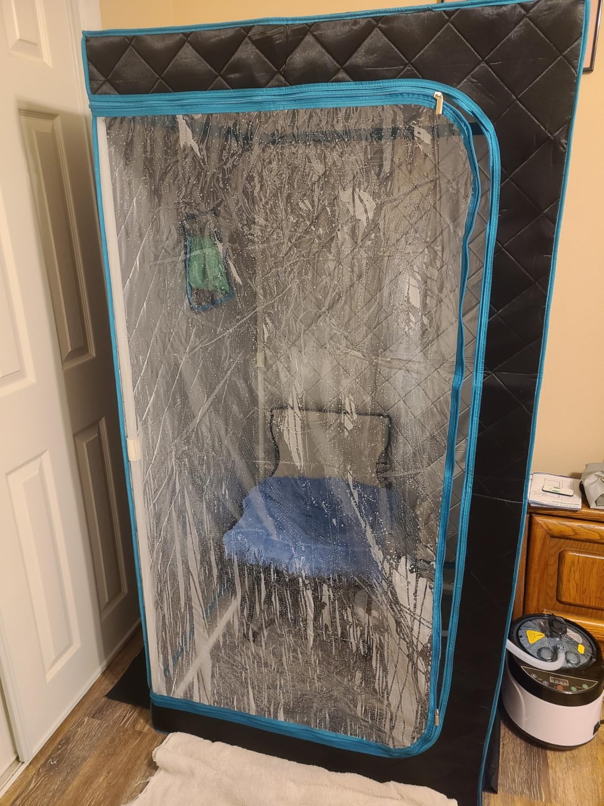 ZONEMEL Full Size Portable Steam Sauna Kit, Personal Full Body Home Spa for Detox, Relaxation, 4 Liters 1500 Watt Steamer, Remote Control, Timer, Foldable Chair (L31.5 x W31.5 x H55.1, 3 Windows) customer photo 1