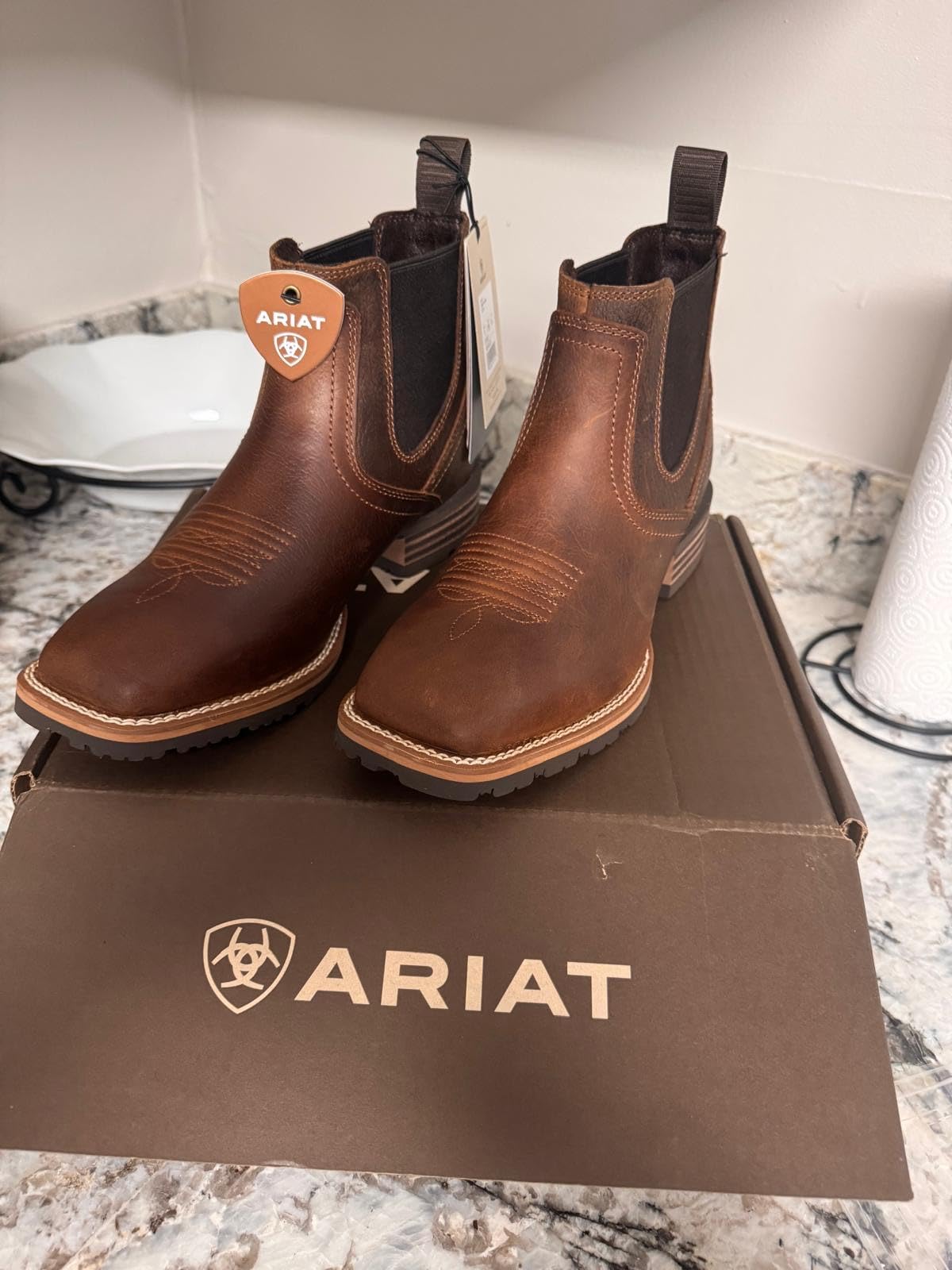 Ariat Men's Hybrid Low Boy Western Boot customer photo 2