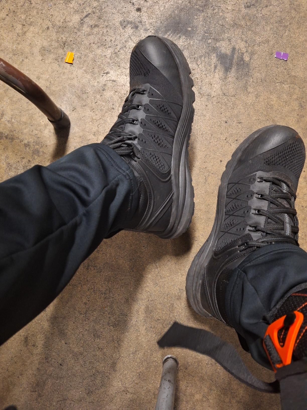 KEEN Utility Men's Vista Energy Mid Composite Toe Int Met Guard Work Boots customer photo 2