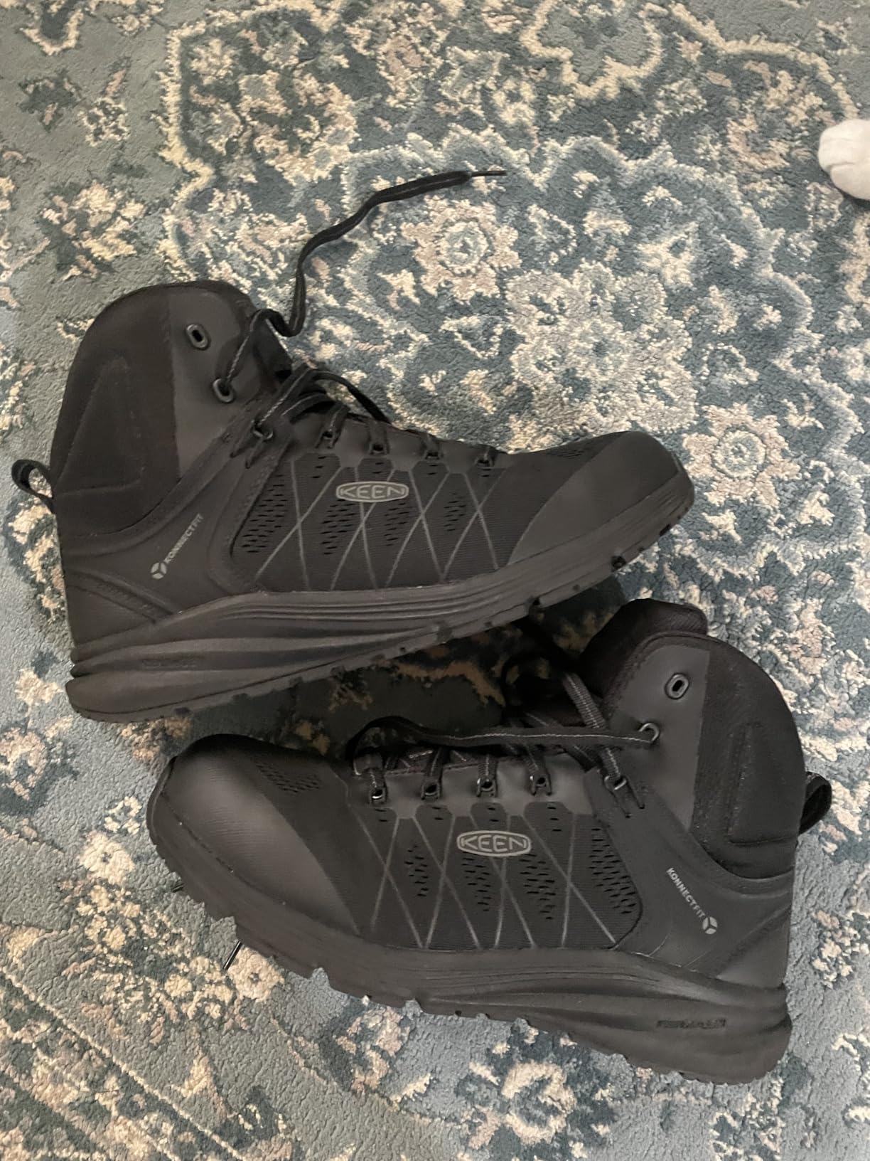 KEEN Utility Men's Vista Energy Mid Composite Toe Int Met Guard Work Boots customer photo 2
