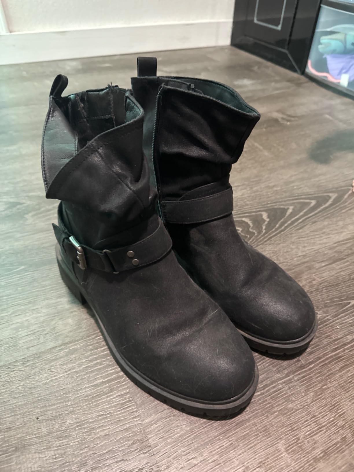 Luoika Women's Extra Wide Width Ankle Boots customer photo 1