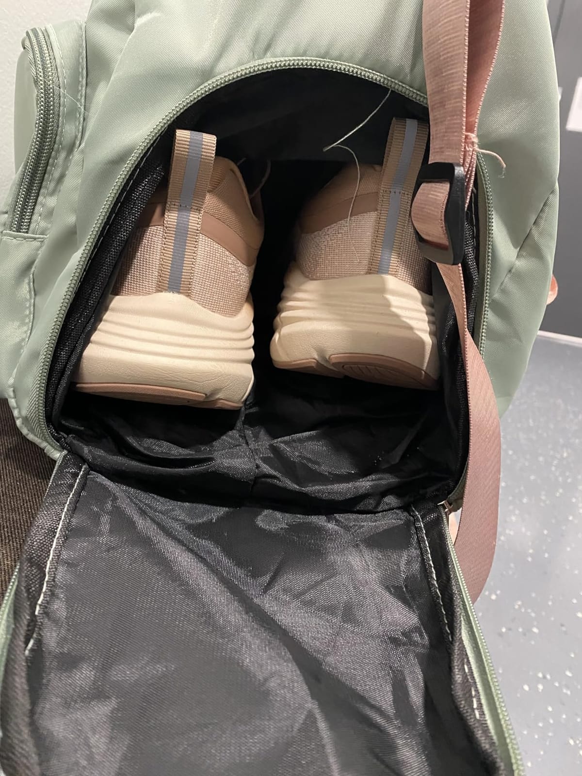 Small Gym Bag for Women, Travel Duffle Bag Carry On Weekender Bag with Shoe Compartment customer photo 1