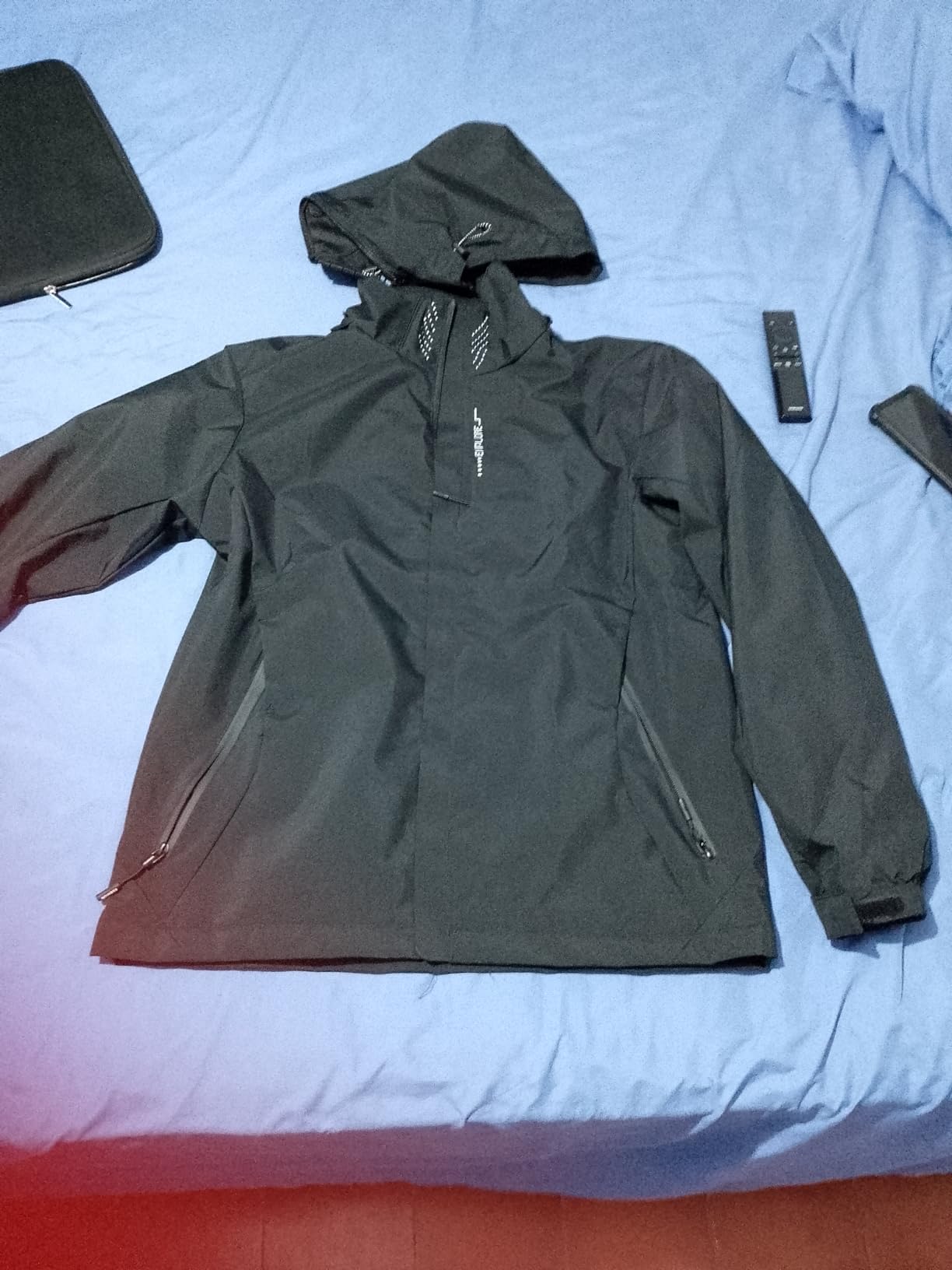 Men's Lightweight Waterproof Rain Jacket, Shell Hooded Outdoor Raincoat Hiking Windbreaker jacket customer photo 2