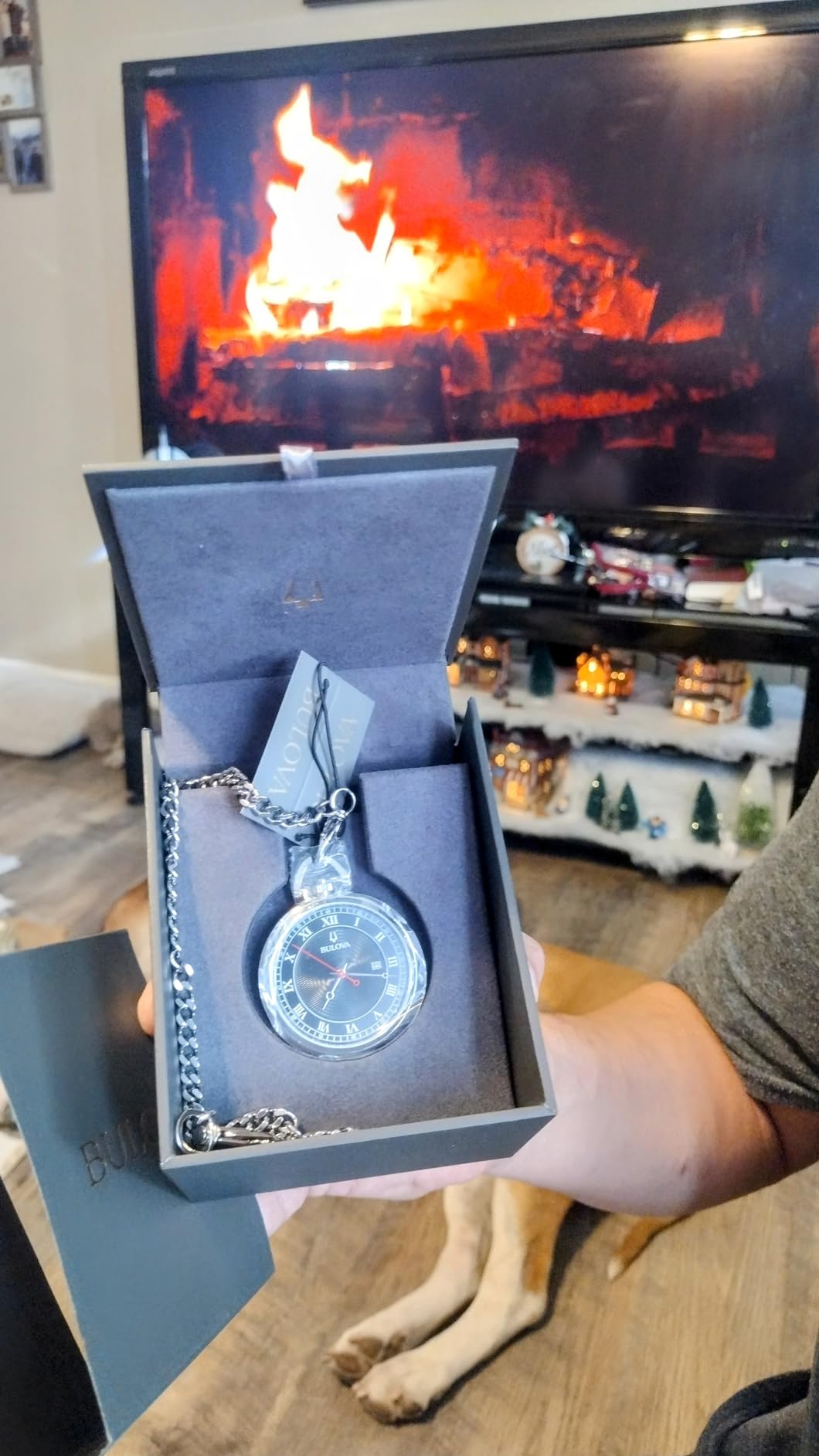 Bulova Classic Pocket Watch 3-Hand Date Quartz Stainless Steel, Black Dial with Detachable Chain Style: 96B308 customer photo 1