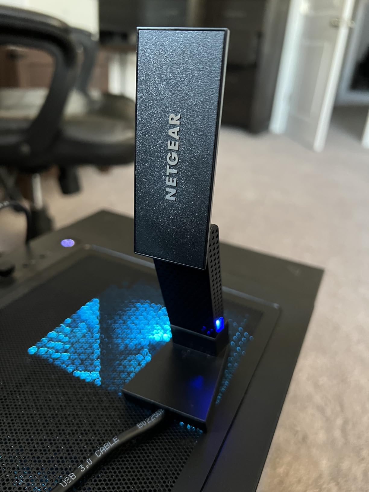 NETGEAR Nighthawk WiFi 6E USB 3.0 Adapter (A8000) - AXE3000 Tri-Band Wireless Gigabit Speed (Up to 3Gbps) - New 6GHz Band – Works with Any WiFi 6 or 6E Router Or Mesh System - for Windows PC customer photo 1