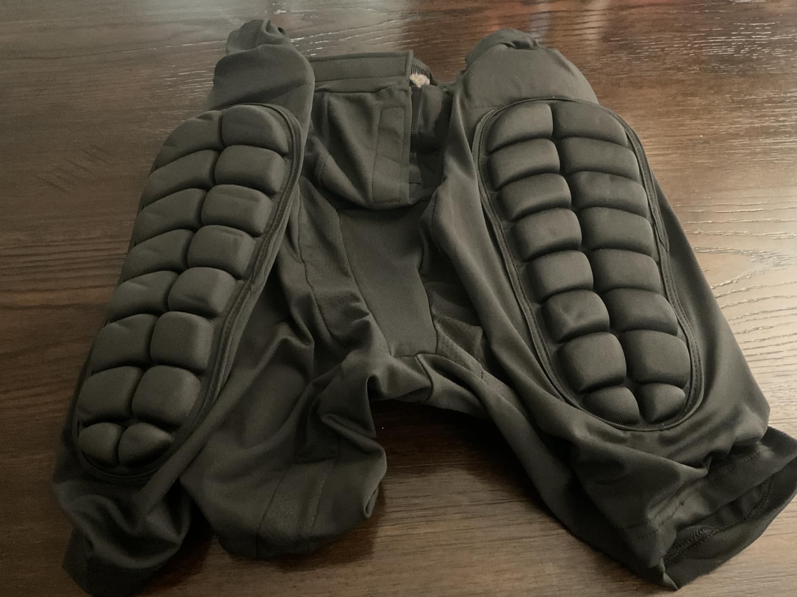 Cienfy 3D Hip Protection Eva Butt Pads Protective Padded Shorts Crash Pad Impact Gear for Skiing Skating Snowboarding Skateboarding customer photo 1