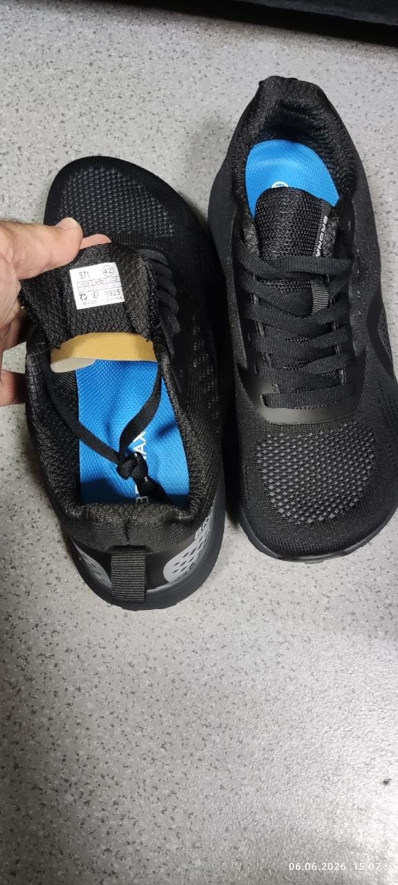 BRONAX Men's Wide Toe Box Supportive Road Running Shoes S71 customer photo 1