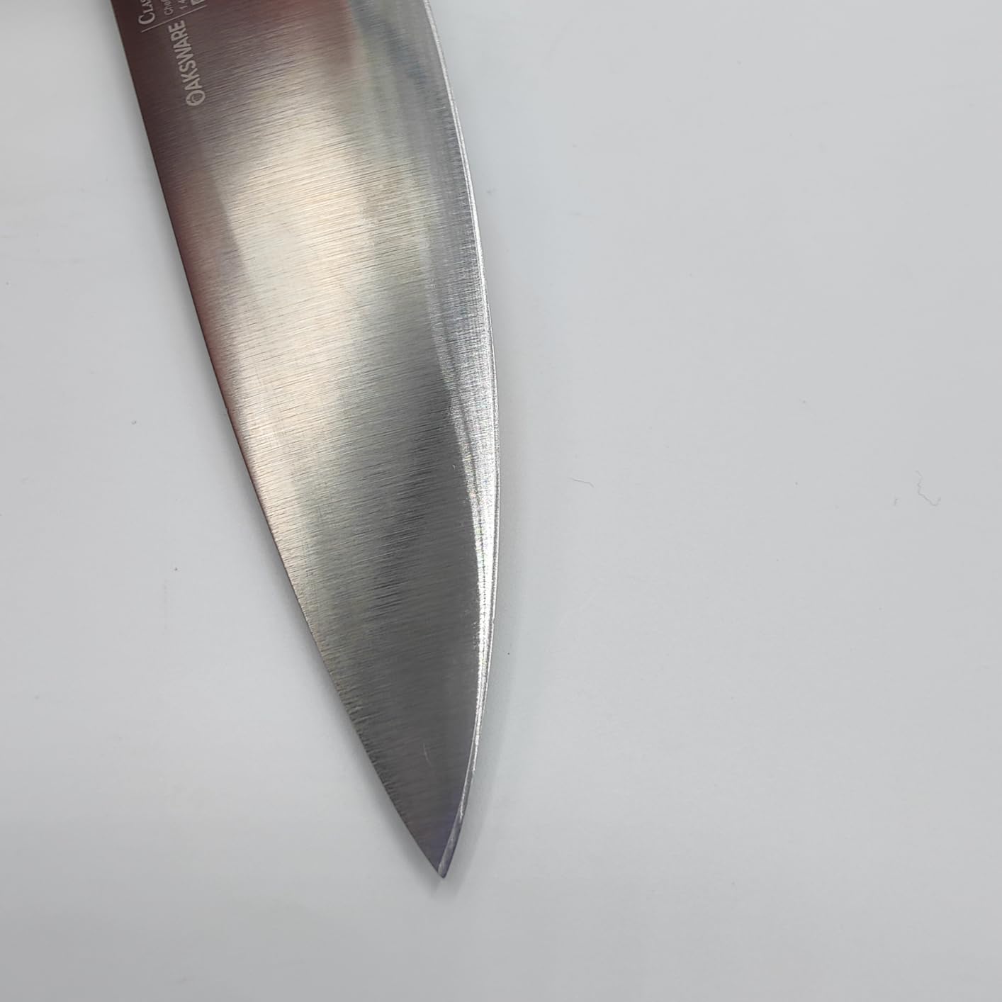 OAKSWARE 8 Inch Chef Knife, German High Carbon Stainless Steel Knife | Ultra Sharp Kitchen Knife, Full Tang Forged Professional Cooking Knife with Ergonomic Handle for Meat, Vegetables and Fruit customer photo 1