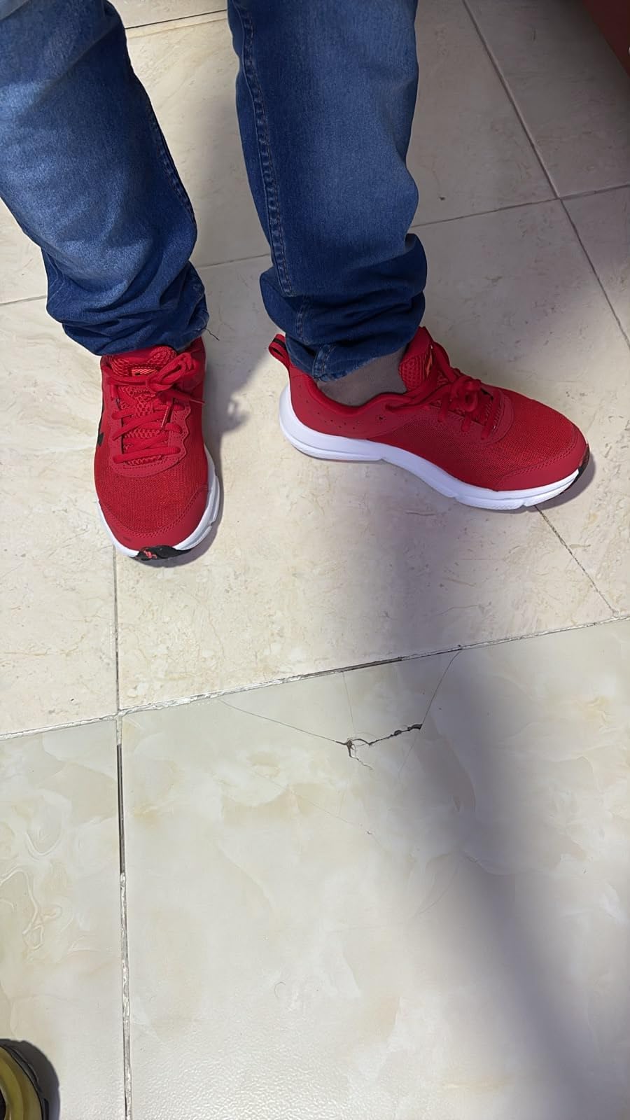 Under Armour Men's Charged Assert 10 Shoes customer photo 2